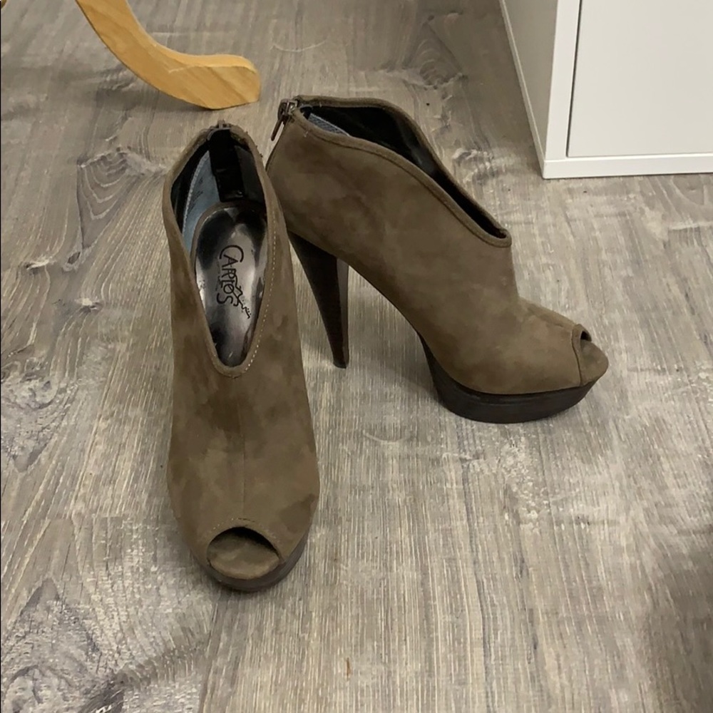 Carlos Santana Sz 6 booties